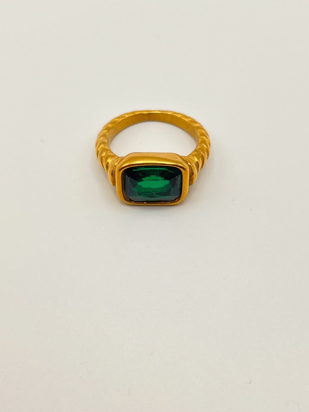 Verde Signet Ring